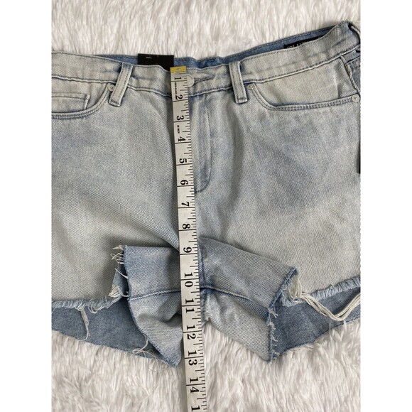 BLANK NYC Shorts The Essex Distressed Destroyed Cut Off Jean Size 29 Blue - Picture 9 of 13